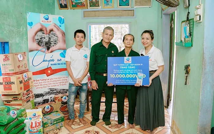 Hình ảnh banner giới thiệu TOT88, đánh giá chi tiết nền tảng cá cược uy tín của hy88